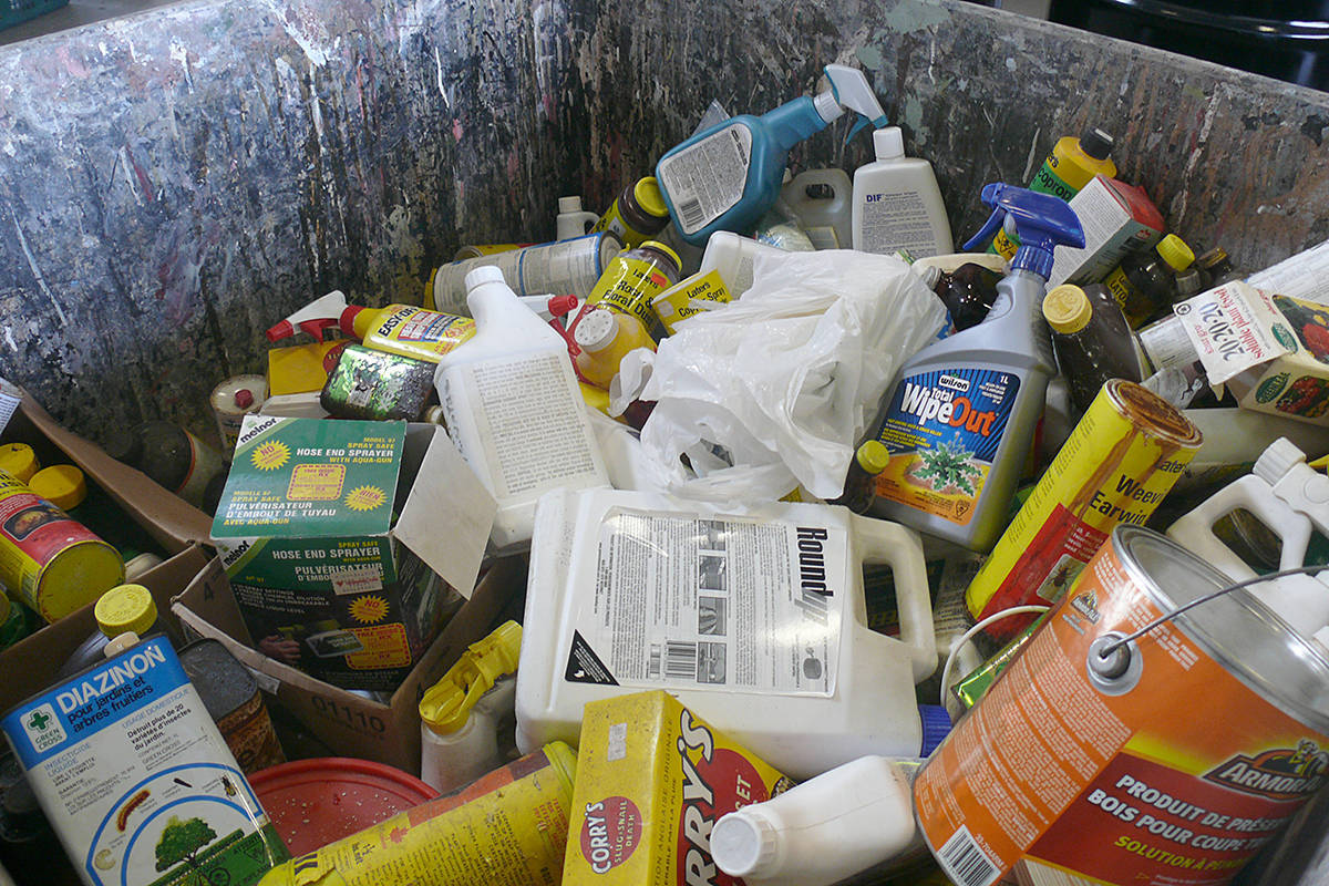 Separovanie špeciálneho odpadu #3: chemikálie a nebezpečný opdad